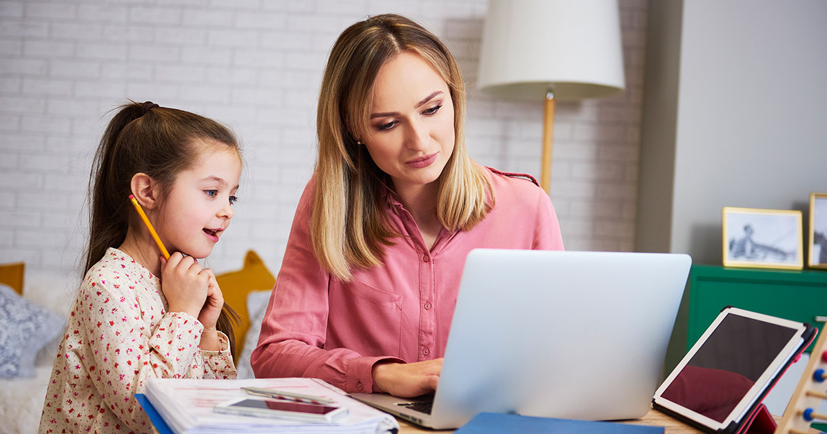 6 Great (and FREE) Online Homeschooling Resources for Keeping Kids’ Learning on Track